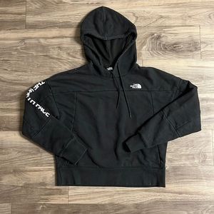 The North Face women’s hoodie. Mesh lined hood.